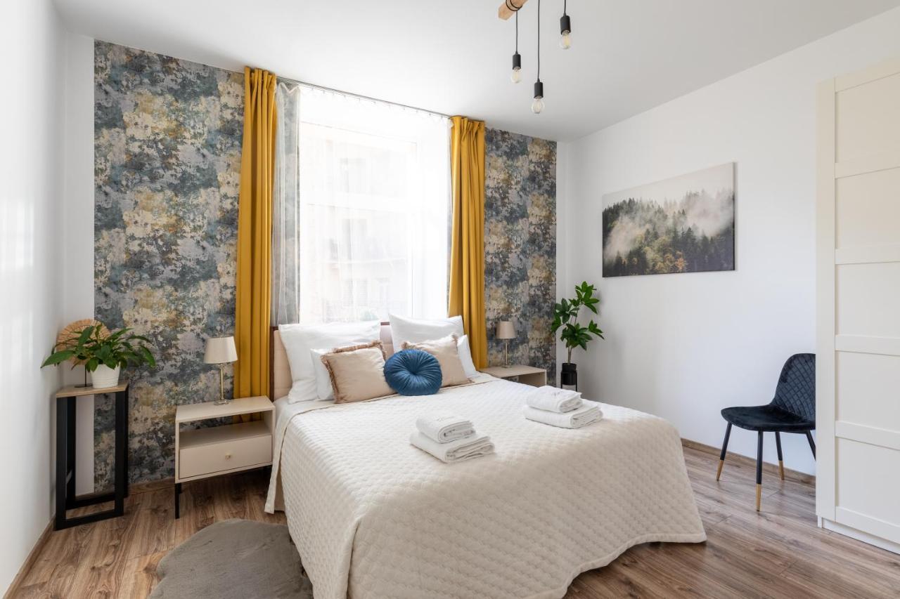 Apartamento Luxe Living Castle View Cracovia Exterior foto